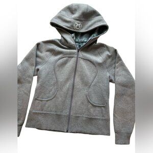 Lululemon Scuba Hoodie Grey Thick Size 8 light blue inside